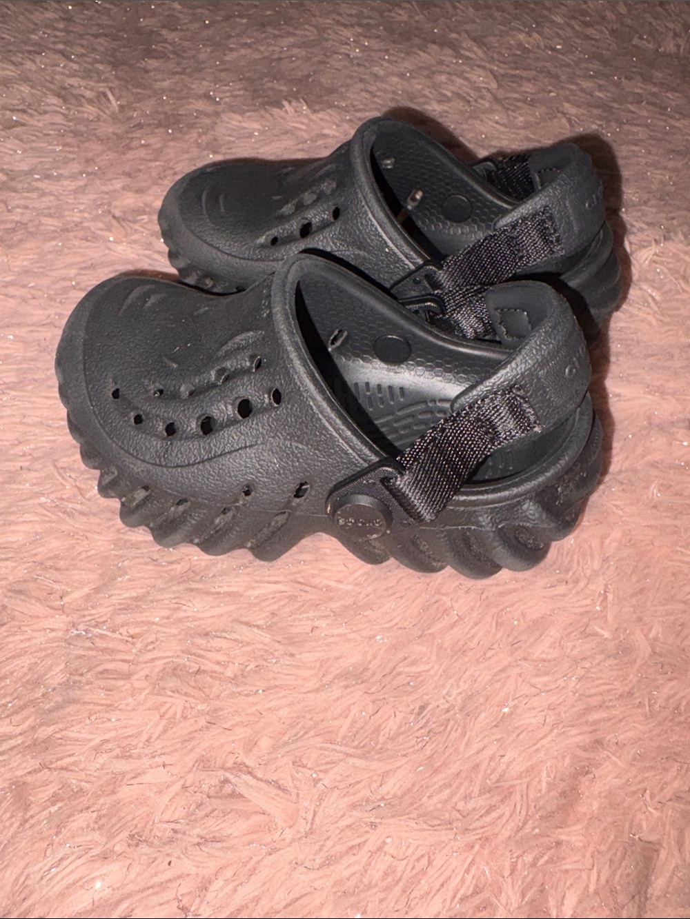 CROCS Kids Black Textured Clog with Adjustable Heel Strap